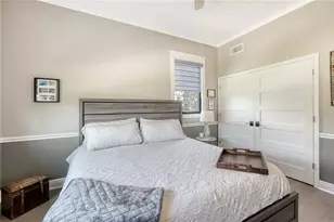 7418 Westmoreland Dr, Sarasota, FL 34243 - Photo 29