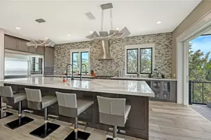 7418 Westmoreland Dr, Sarasota, FL 34243 - Photo 11