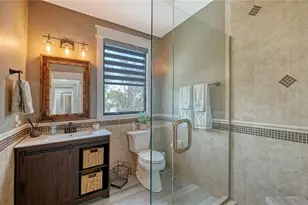 7418 Westmoreland Dr, Sarasota, FL 34243 - Photo 27