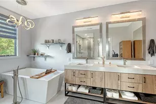 7418 Westmoreland Dr, Sarasota, FL 34243 - Photo 23