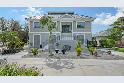 7418 Westmoreland Drive, Sarasota, FL 34243 - Photo 3