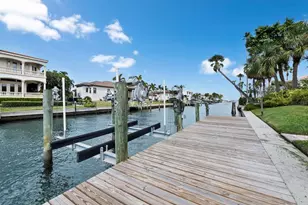 573 Spinnaker Ln, Longboat Key, FL 34228 - Photo 37