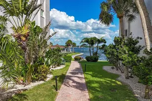 9011 Midnight Pass Rd, Sarasota, FL 34242 - Photo 29