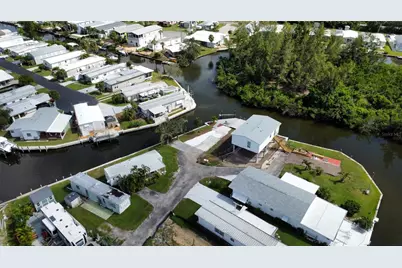 149 Bayou Drive, Venice, FL 34285 - Photo 7