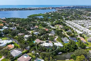 1887 Buccaneer Cir, Sarasota, FL 34231 - Photo 63
