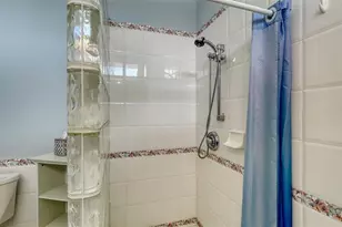 1887 Buccaneer Cir, Sarasota, FL 34231 - Photo 43