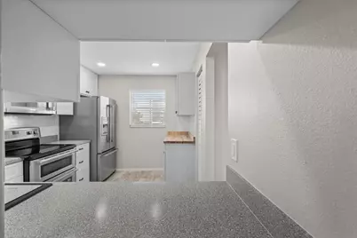 3880 Ironwood Lane #208E, Bradenton, FL 34209 - Photo 13