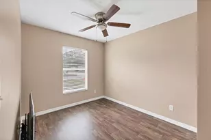 4032 11th St E, Bradenton, FL 34208 - Photo 19