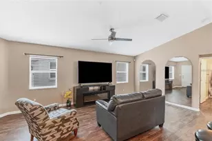 4032 11th St E, Bradenton, FL 34208 - Photo 5