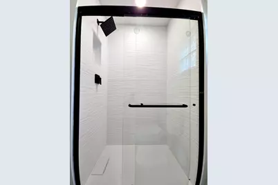 322 34th Street W, Bradenton, FL 34205 - Photo 23