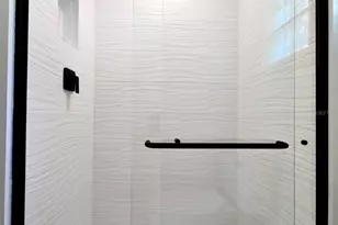 322 34th St W, Bradenton, FL 34205 - Photo 23