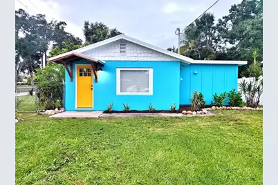 322 34th Street W, Bradenton, FL 34205 - Photo 1
