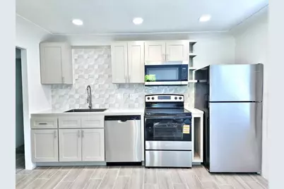 322 34th Street W, Bradenton, FL 34205 - Photo 7