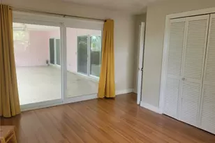 362 McArthur Ave, Sarasota, FL 34243 - Photo 9