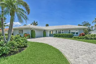 510 Wedge Ln, Longboat Key, FL 34228 - Photo 1