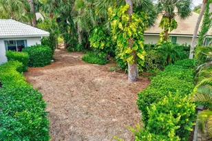 2104 Tocobaga Ln, Nokomis, FL 34275 - Photo 45