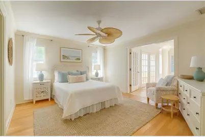 226 Ogden Street, Sarasota, FL 34242 - Photo 3