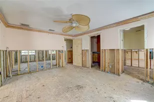 226 Ogden St, Sarasota, FL 34242 - Photo 27