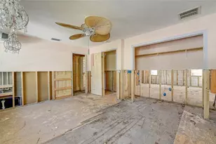 226 Ogden St, Sarasota, FL 34242 - Photo 17