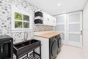 908 NE 5th Pl, Cape Coral, FL 33909 - Photo 19