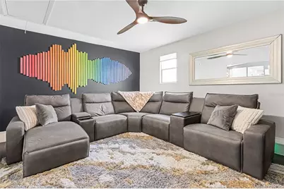 908 NE 5th Place, Cape Coral, FL 33909 - Photo 11