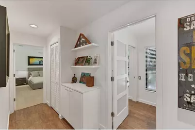 8704 Misty Creek Drive, Sarasota, FL 34241 - Photo 35