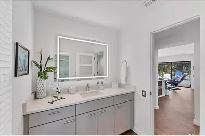 8704 Misty Creek Drive, Sarasota, FL 34241 - Photo 37