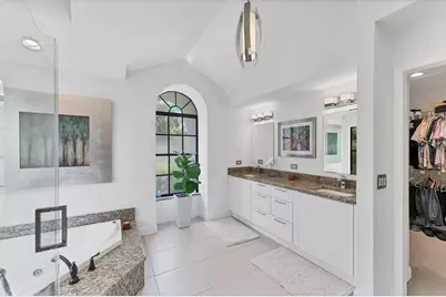 8704 Misty Creek Drive, Sarasota, FL 34241 - Photo 29