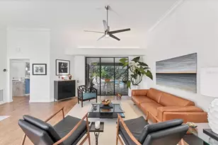 8704 Misty Creek Dr, Sarasota, FL 34241 - Photo 9