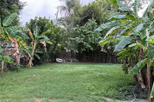 5617 Olive Ave, Sarasota, FL 34231 - Photo 5