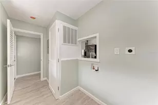 6300 Flotilla Dr, Holmes Beach, FL 34217 - Photo 25