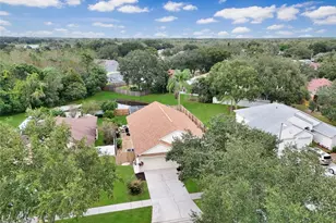 1212 Lake Shore Ranch Dr, Seffner, FL 33584 - Photo 33