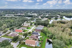 1212 Lake Shore Ranch Dr, Seffner, FL 33584 - Photo 35