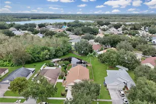 1212 Lake Shore Ranch Dr, Seffner, FL 33584 - Photo 31