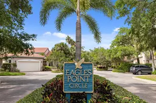5400 Eagles Point Cir, Sarasota, FL 34231 - Photo 35