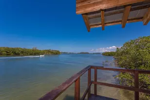 5400 Eagles Point Cir, Sarasota, FL 34231 - Photo 49