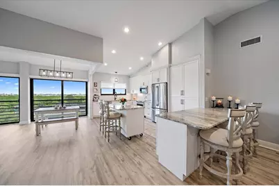 5400 Eagles Point Circle #405, Sarasota, FL 34231 - Photo 11