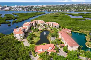 5400 Eagles Point Cir, Sarasota, FL 34231 - Photo 1