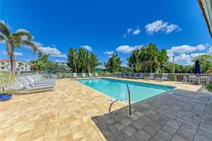 9320 Clubside Cir, Sarasota, FL 34238 - Photo 39