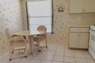 4701 Village Gardens Dr, Sarasota, FL 34234 - Photo 3