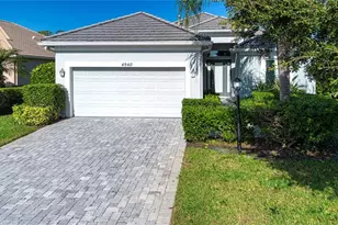 4940 Tobermory Way, Bradenton, FL 34211 - Photo 1