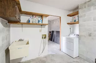 3428 Hacienda St, Sarasota, FL 34237 - Photo 27