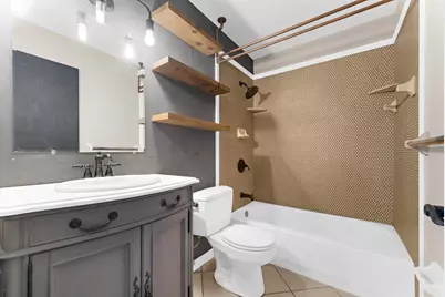 904 66th Avenue W, Bradenton, FL 34207 - Photo 19