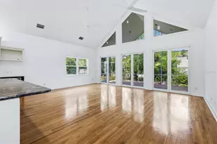 1351 Dixie Lee Ln, Sarasota, FL 34231 - Photo 11