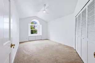 1351 Dixie Lee Ln, Sarasota, FL 34231 - Photo 25