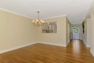 4489 Longmeadow, Sarasota, FL 34235 - Photo 5