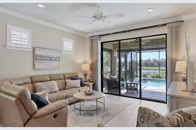 6918 Hanover Court, Lakewood Ranch, FL 34202 - Photo 13