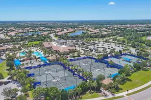 6918 Hanover Ct, Lakewood Ranch, FL 34202 - Photo 75