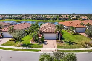 6918 Hanover Ct, Lakewood Ranch, FL 34202 - Photo 47