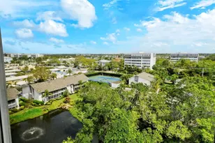 1125 W Peppertree Dr, Sarasota, FL 34242 - Photo 21